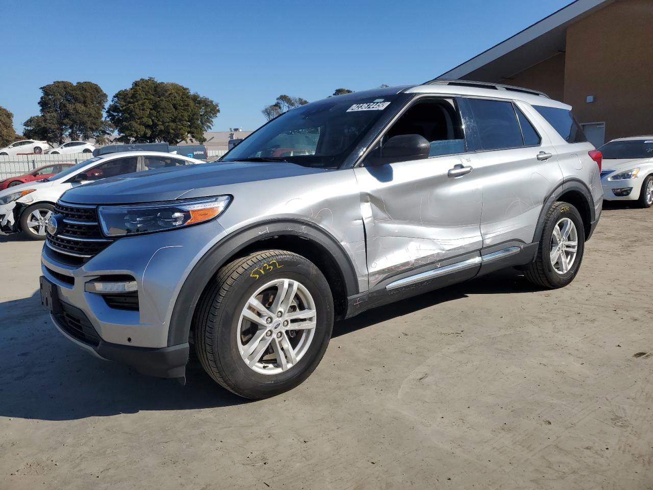 2023 Ford Explorer - Image 1