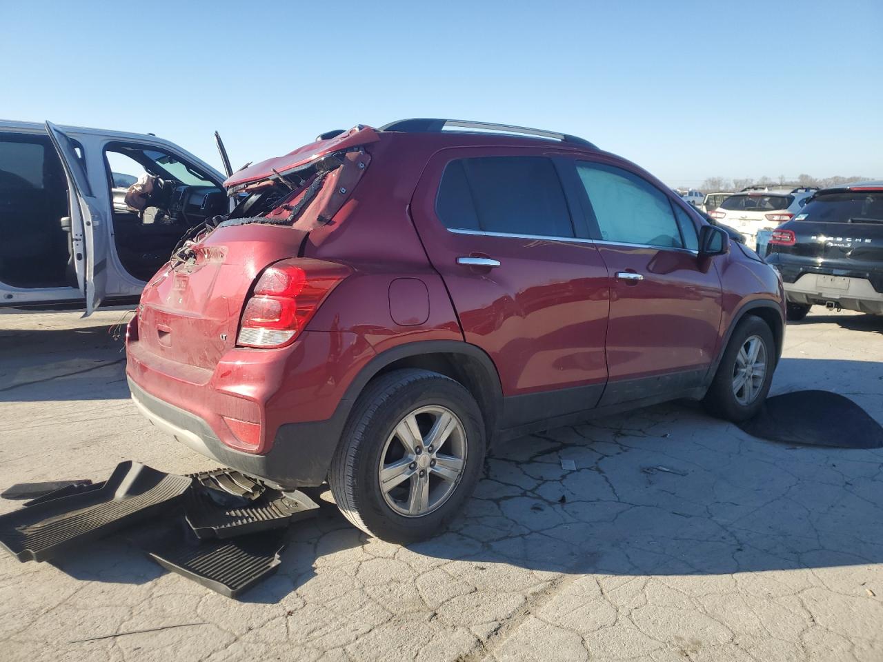 2019 Chevrolet Trax - Image 3