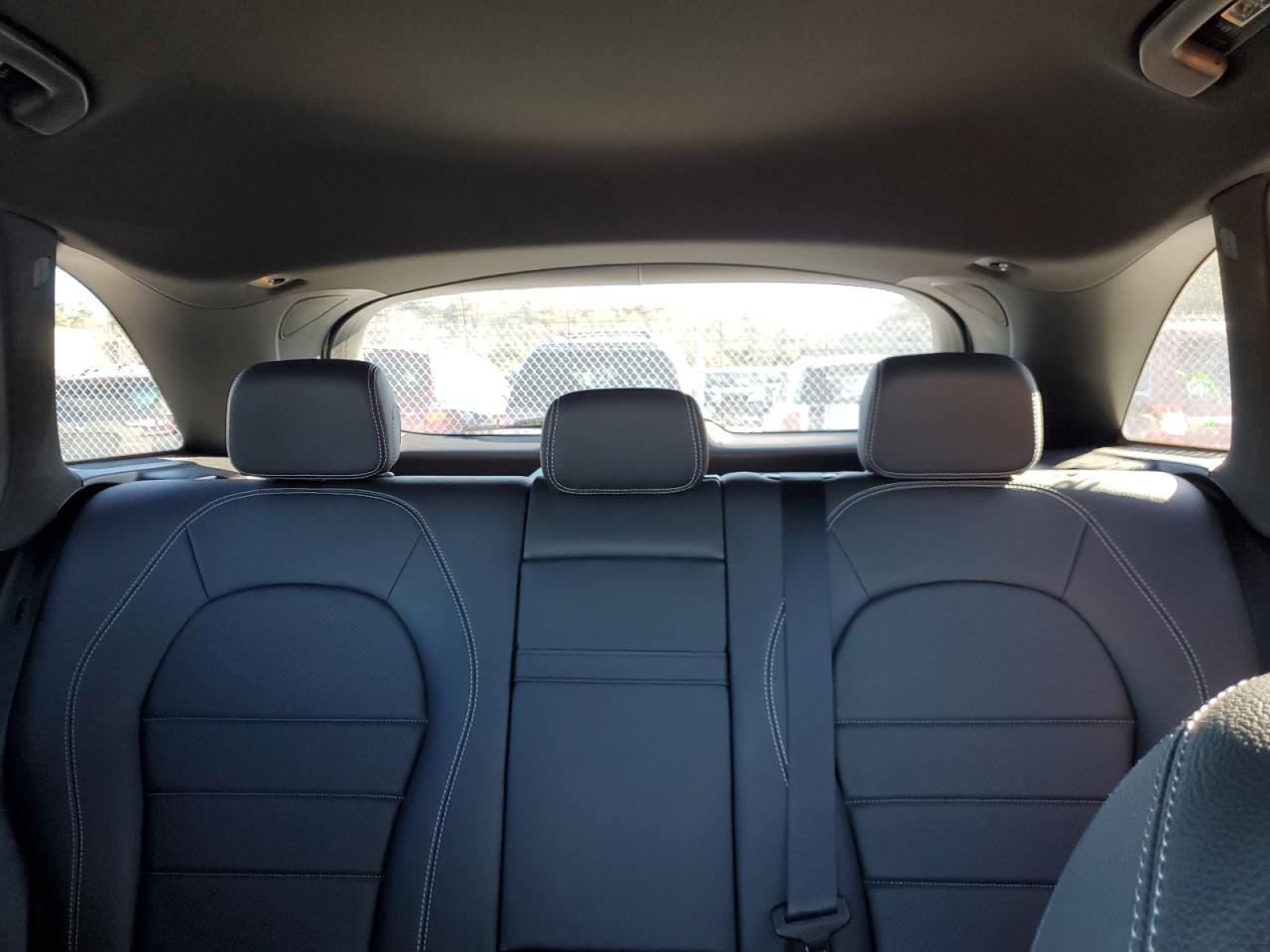 2020 Mercedes-Benz GLC - Image 10