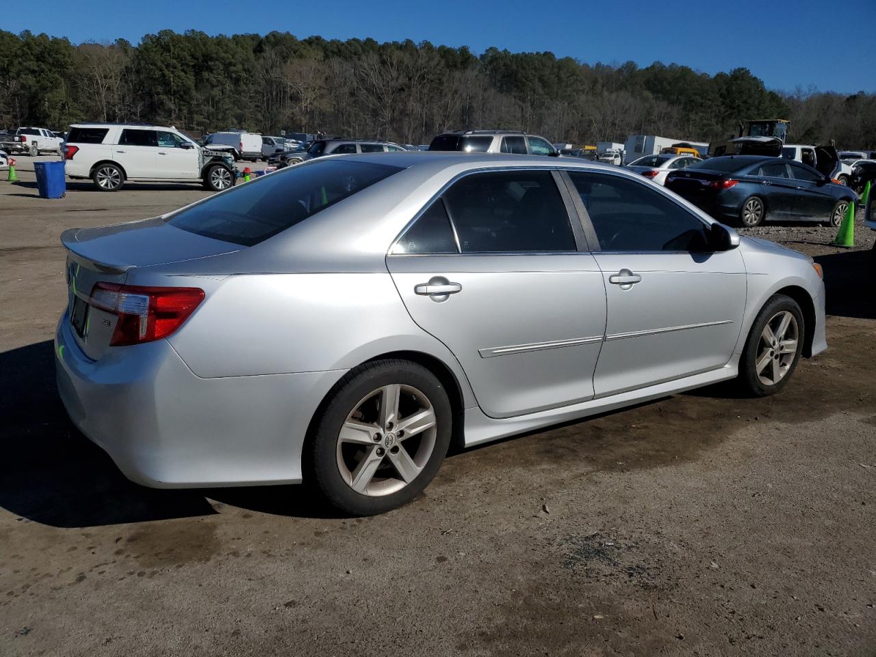 2013 Toyota Camry - Image 3