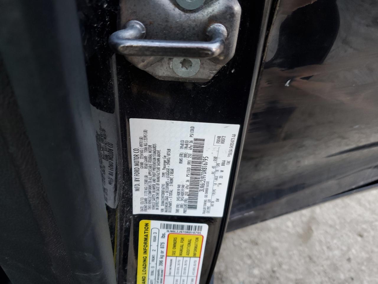 2013 Lincoln MKZ - Image 14