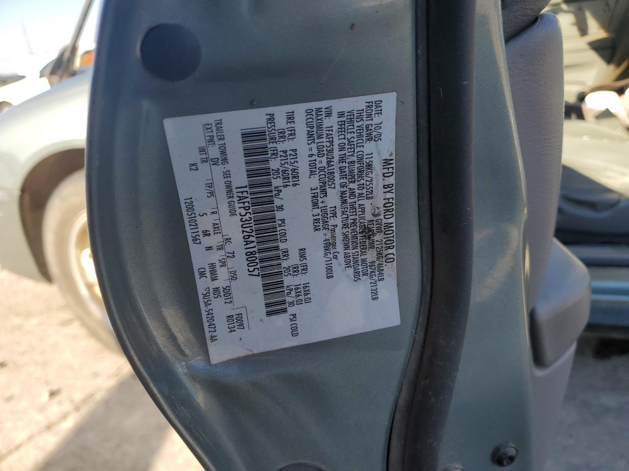 2006 Ford Taurus - Image 12