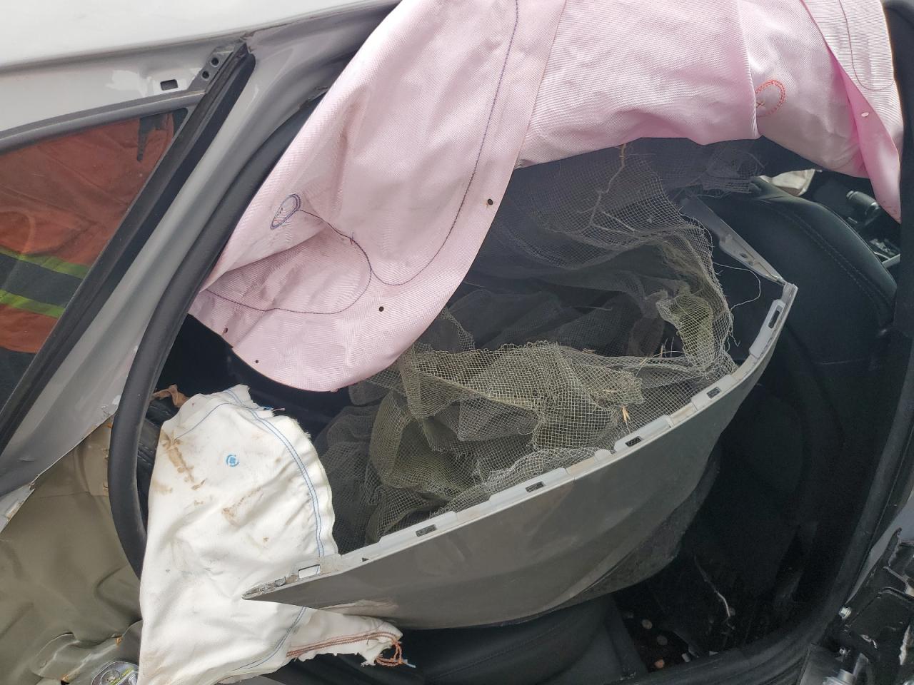 2022 Kia K5 - Image 11