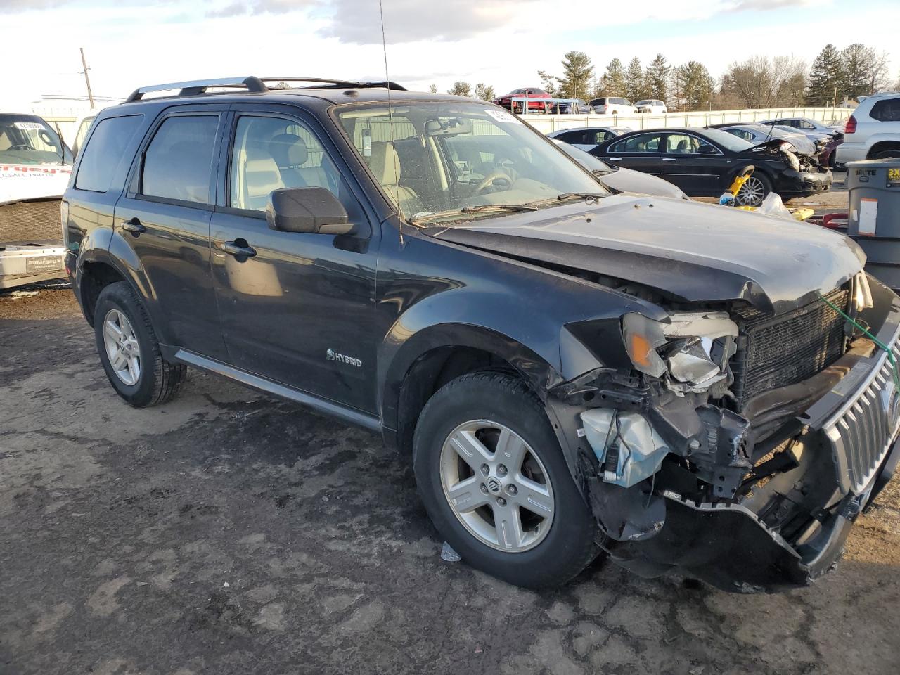 2010 Mercury Mariner - Image 4