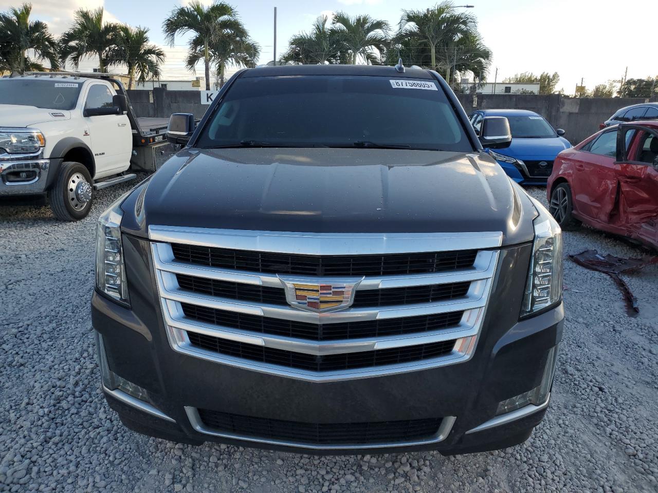 VIN 1GYS3LKJ8FR747349 2015 CADILLAC ESCALADE no.5