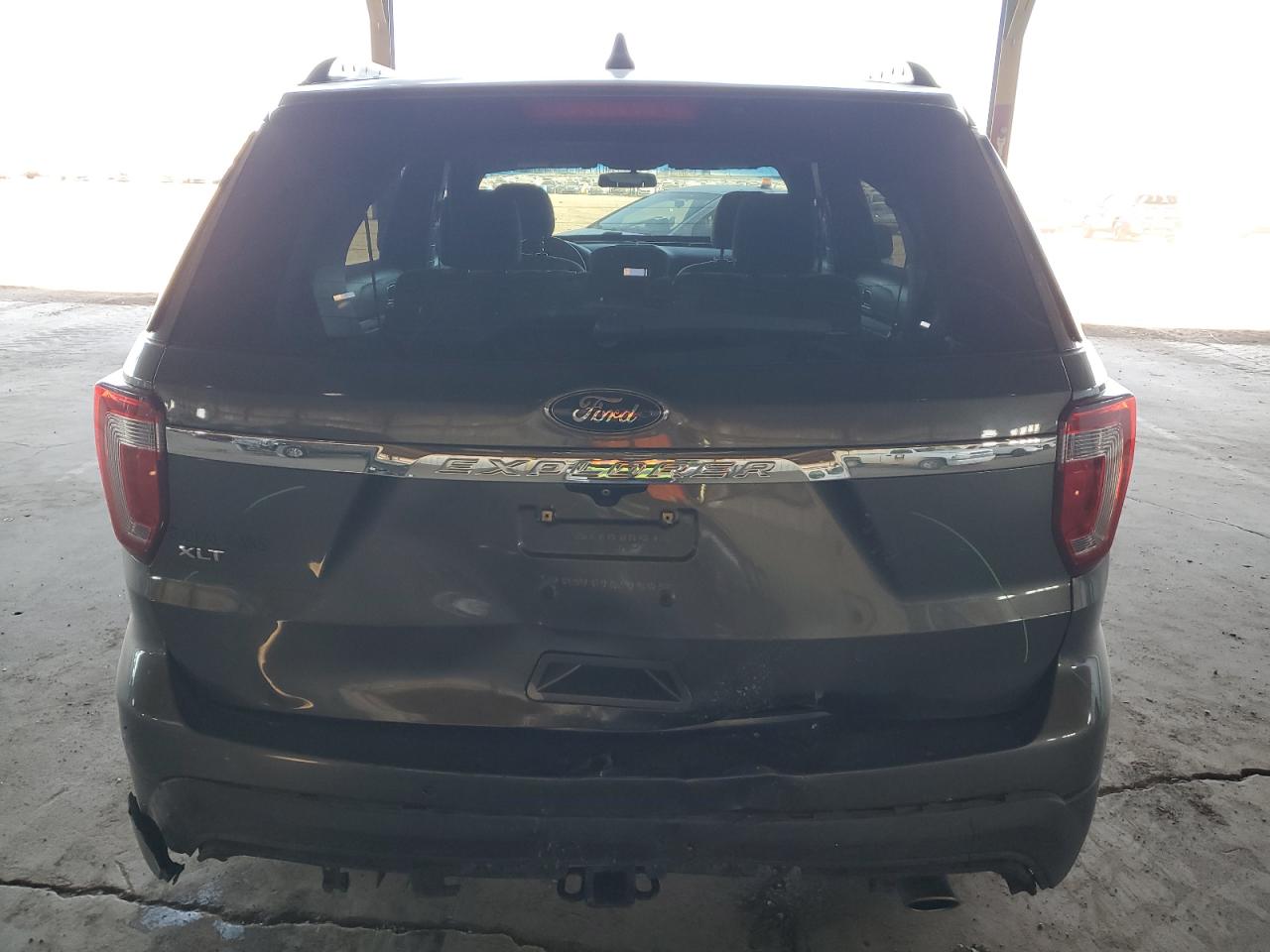 2017 Ford Explorer - Image 6