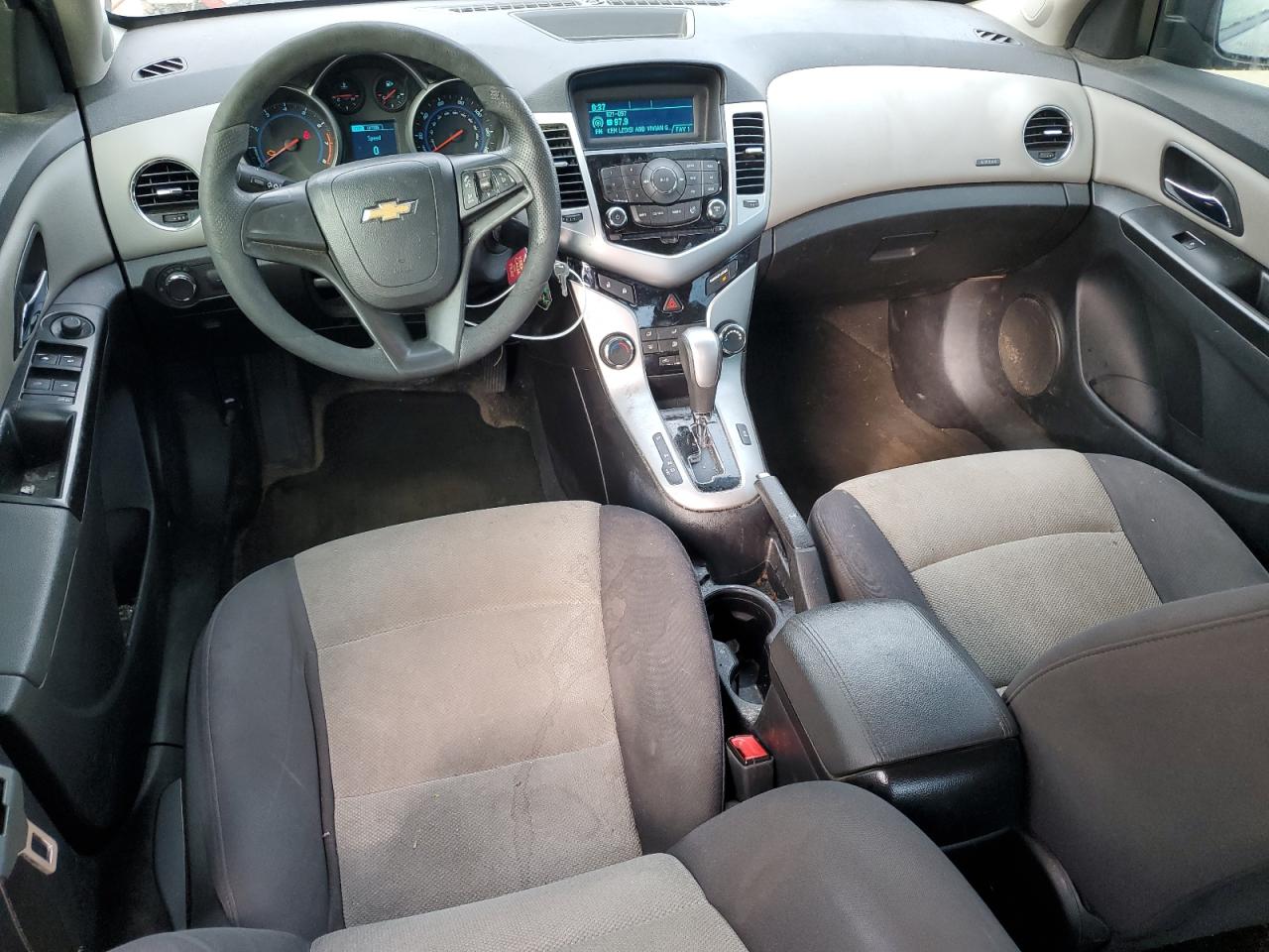 2014 Chevrolet Cruze - Image 8