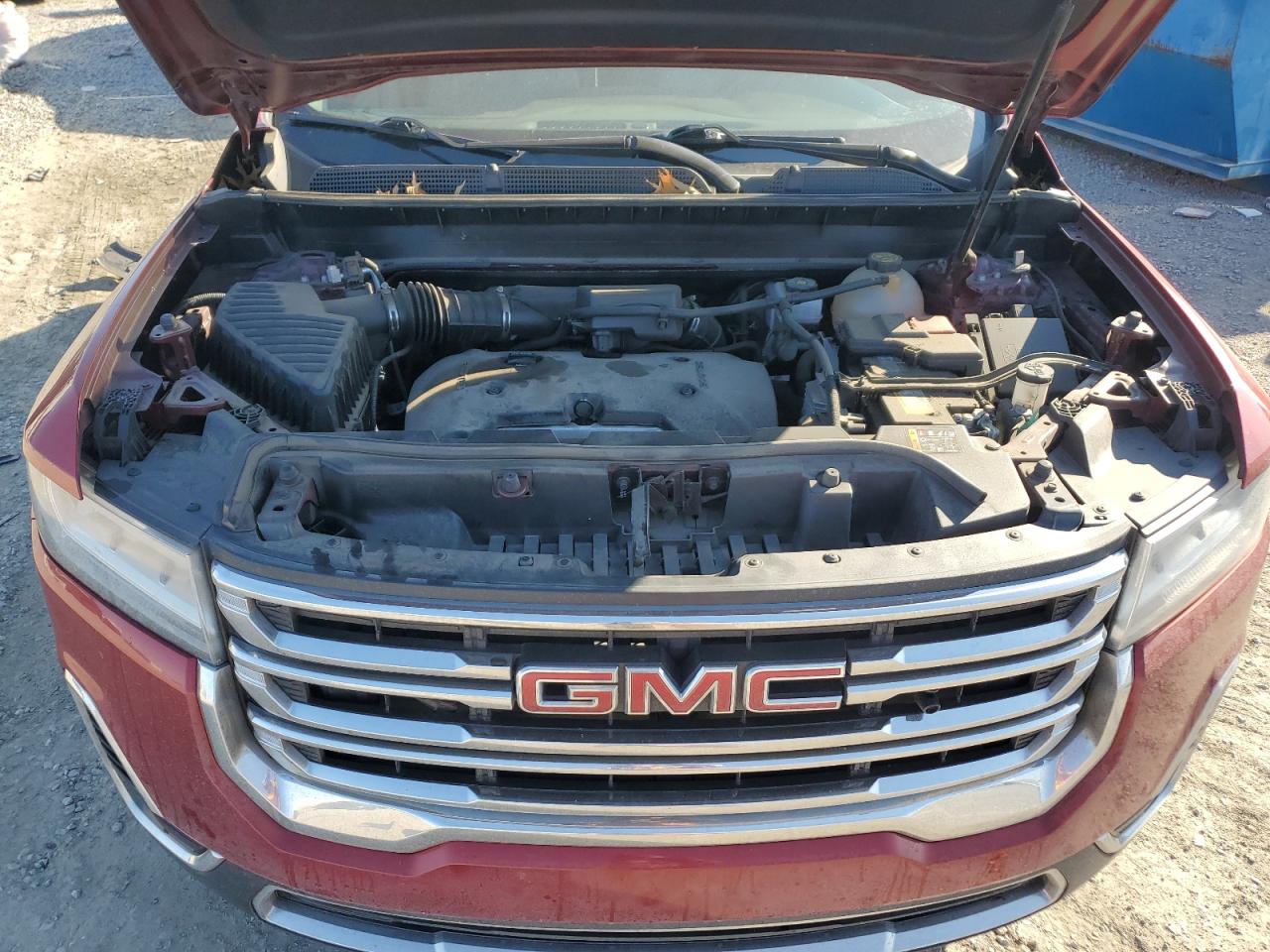 2021 GMC Acadia - Image 12