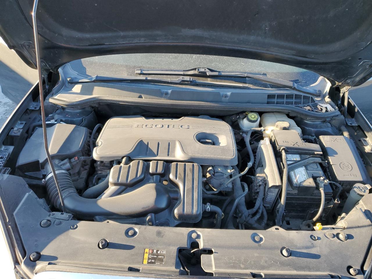 2014 Buick Verano - Image 11