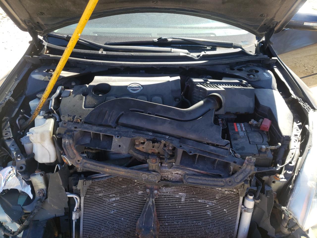 2010 Nissan Altima - Image 13