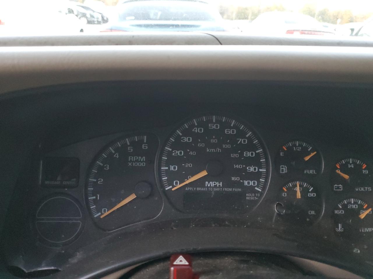 2002 GMC Yukon - Image 9