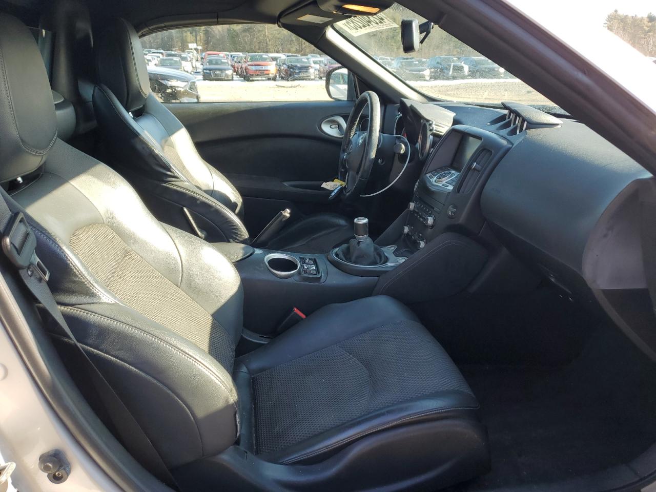 2010 Nissan 370Z - Image 10