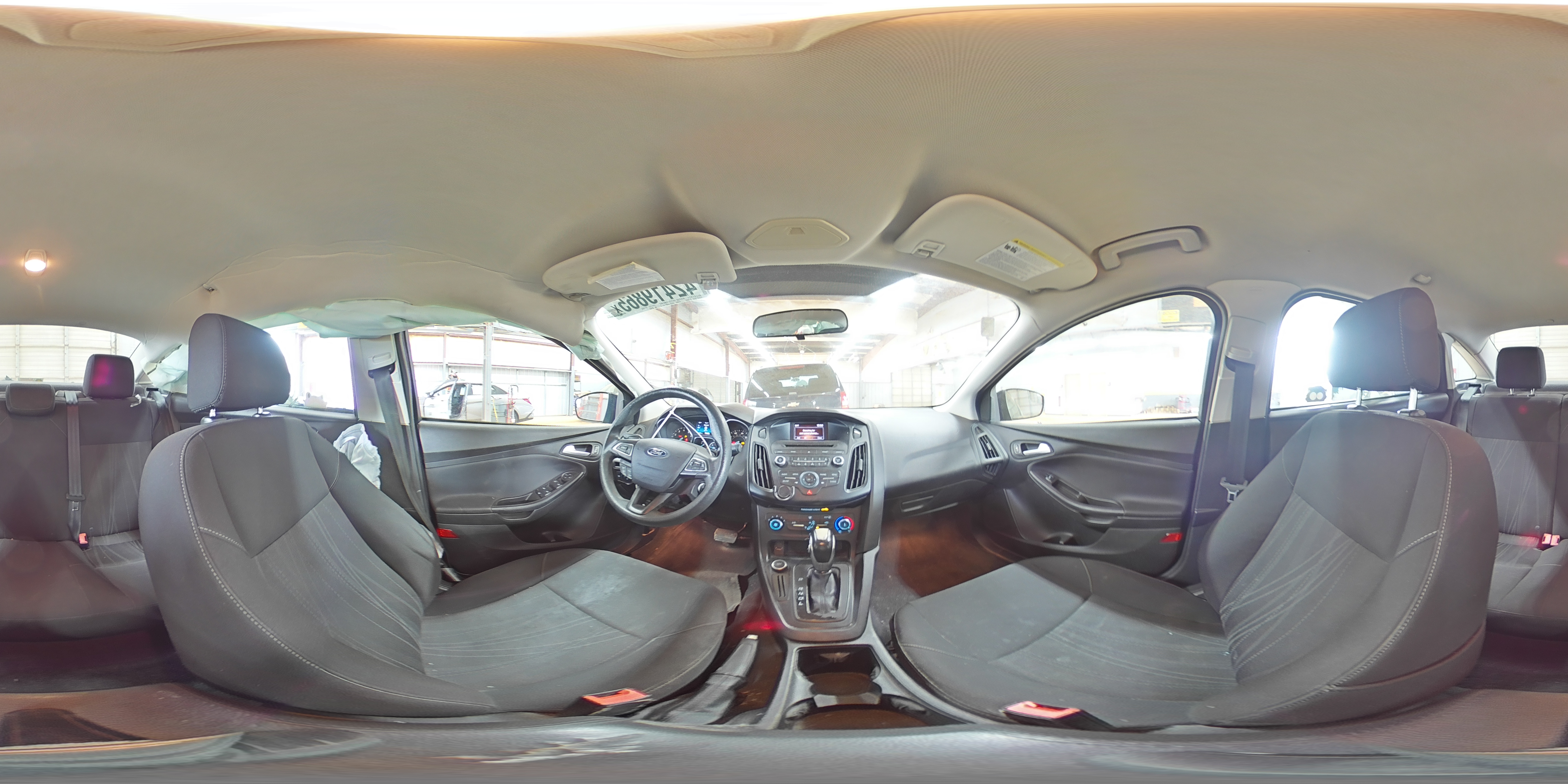 2015 Ford Focus - Image 12