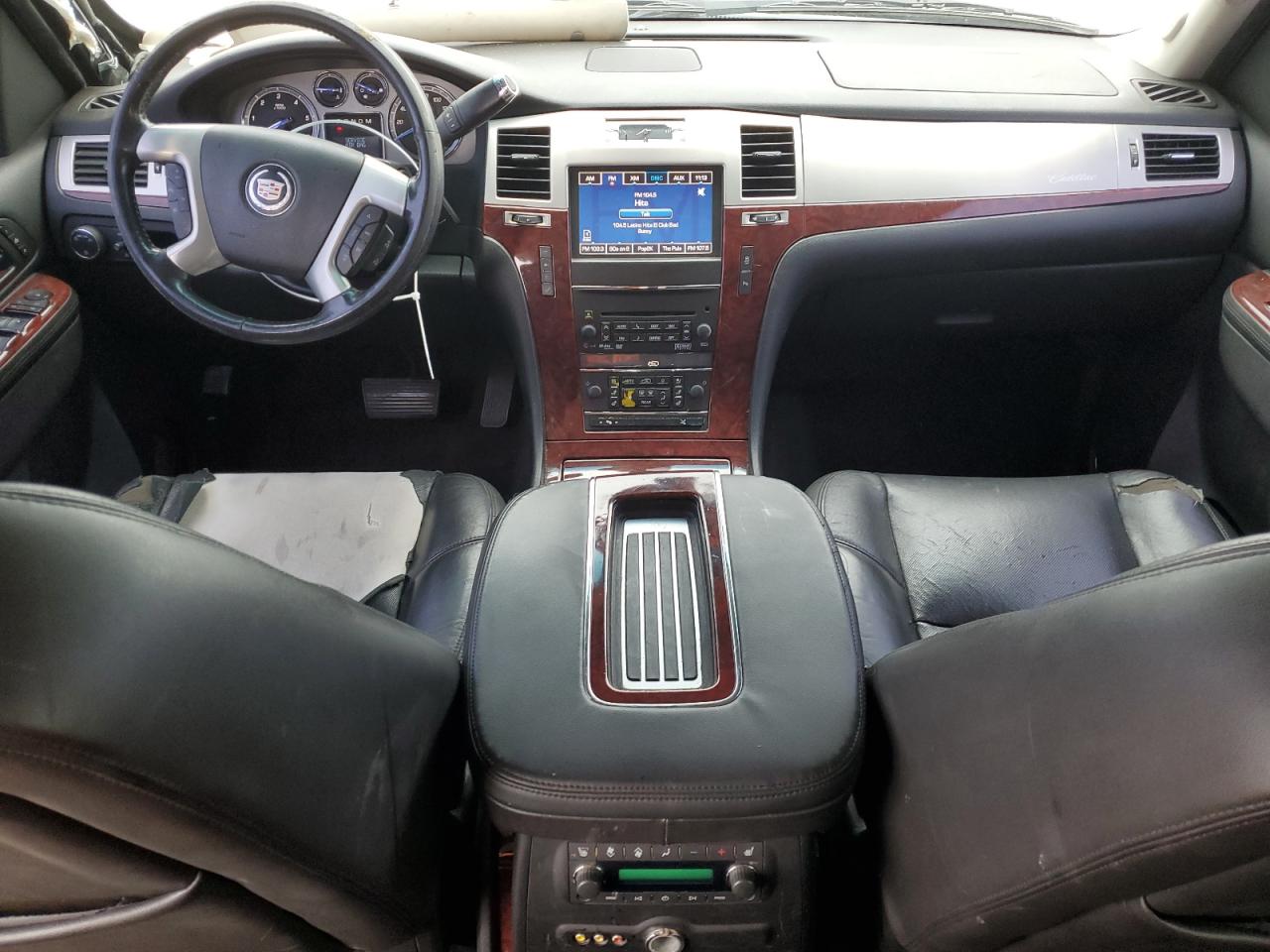2013 Cadillac Escalade - Image 8