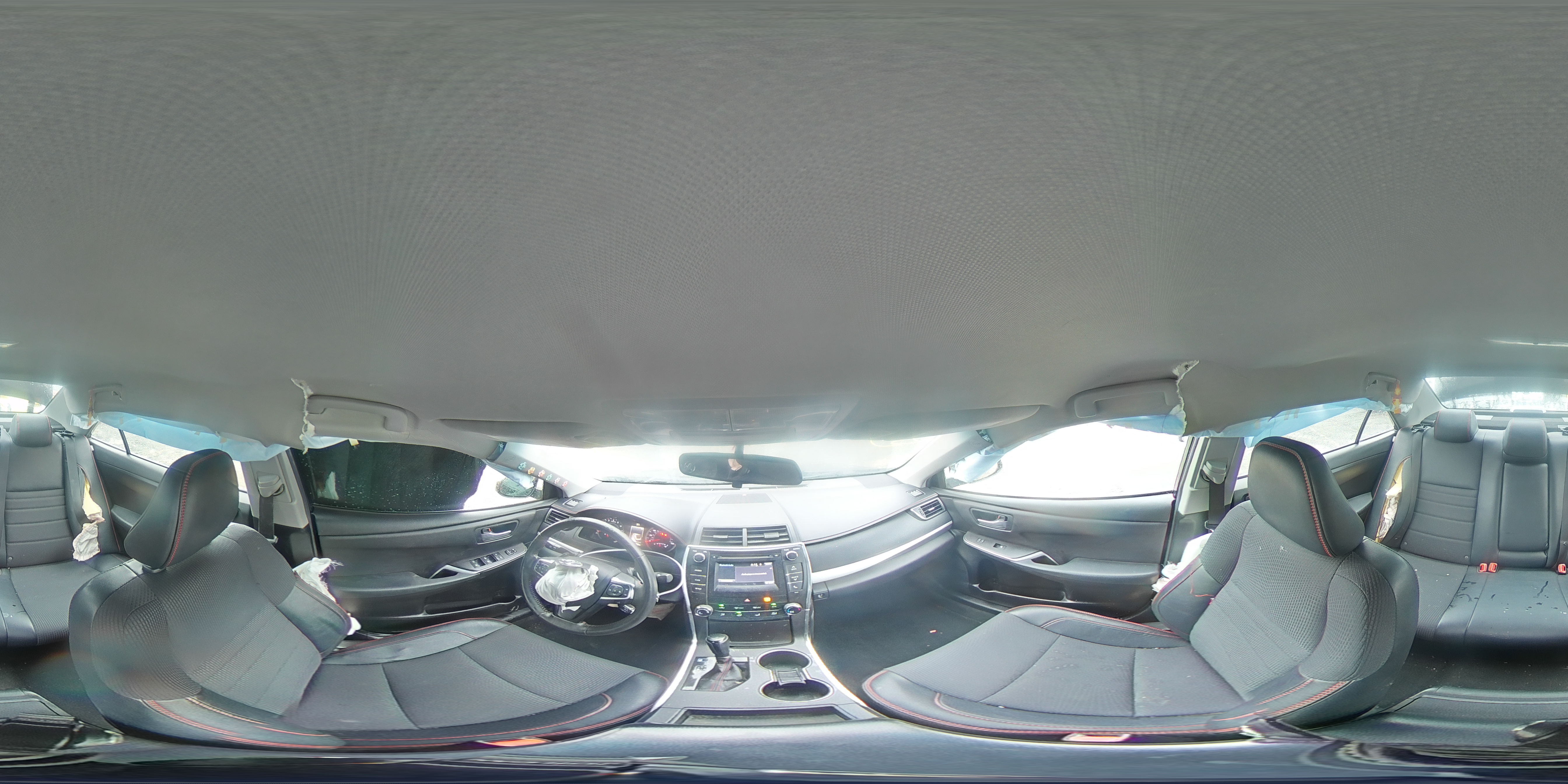 2016 Toyota Camry - Image 13