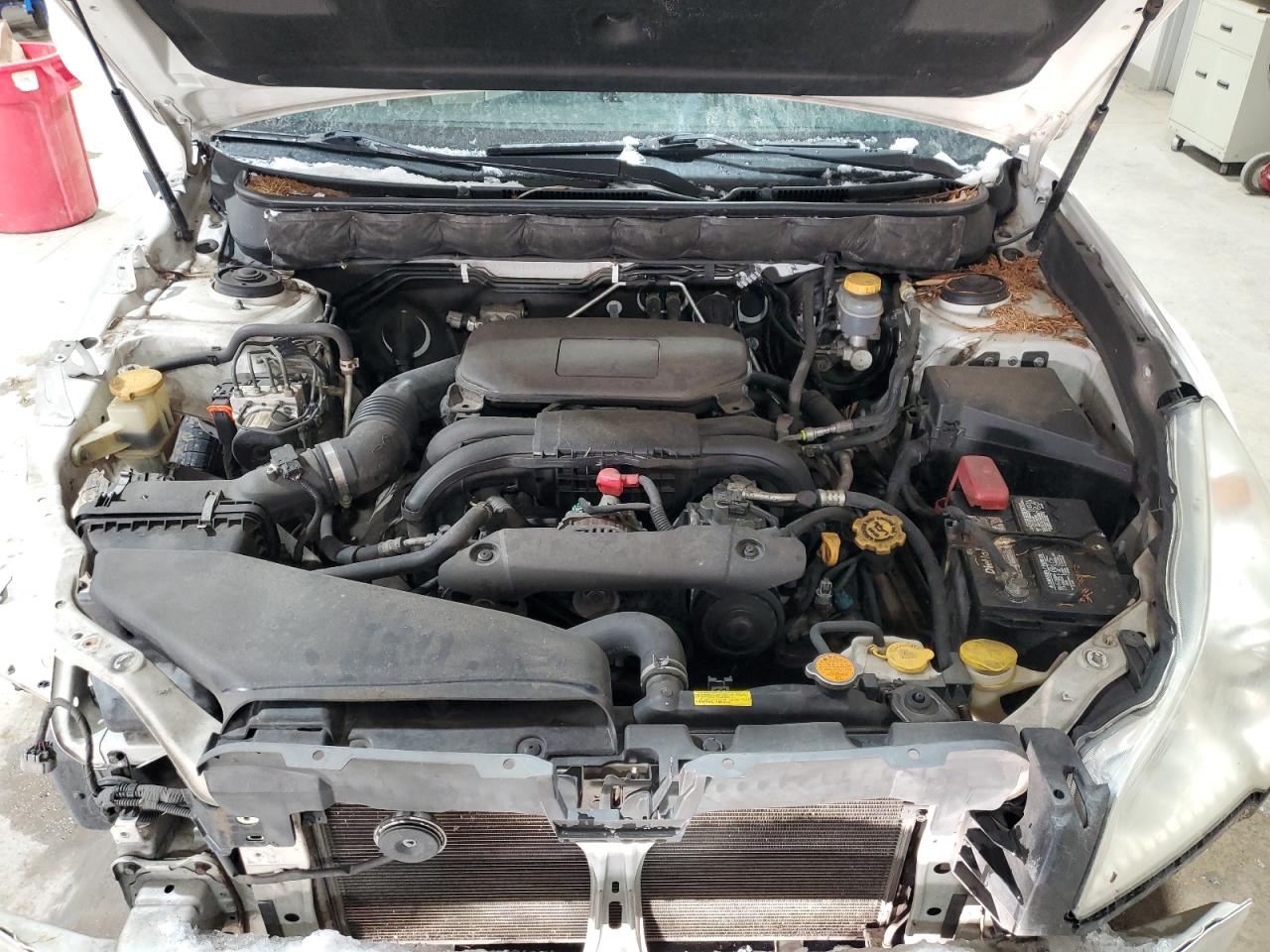 2011 Subaru Outback - Image 12