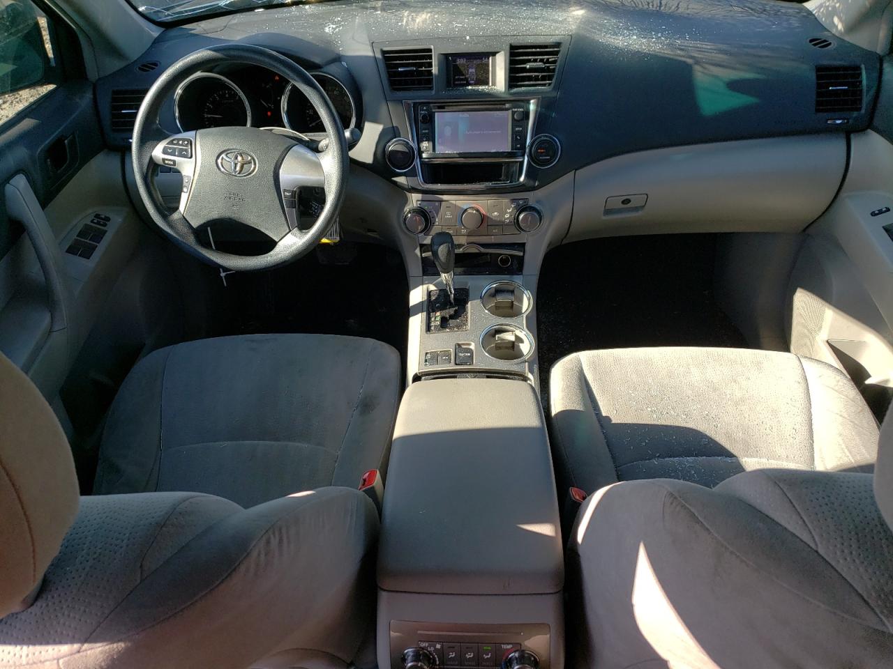 2013 Toyota Highlander - Image 8