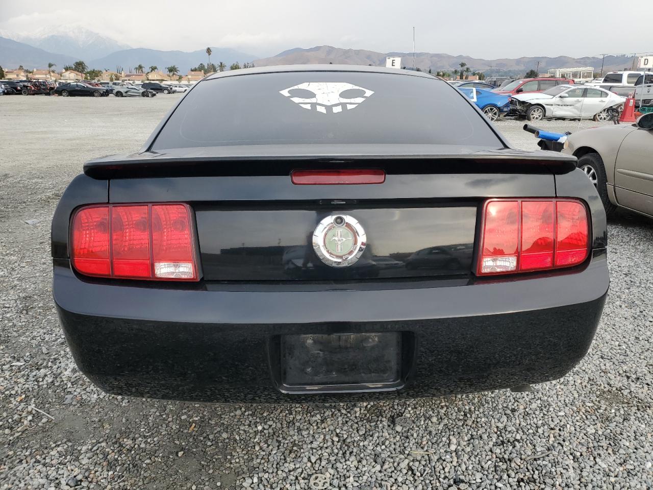 2007 Ford Mustang - Image 6