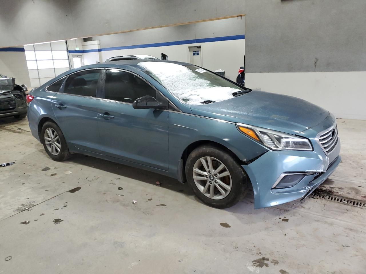 2017 Hyundai Sonata - Image 4