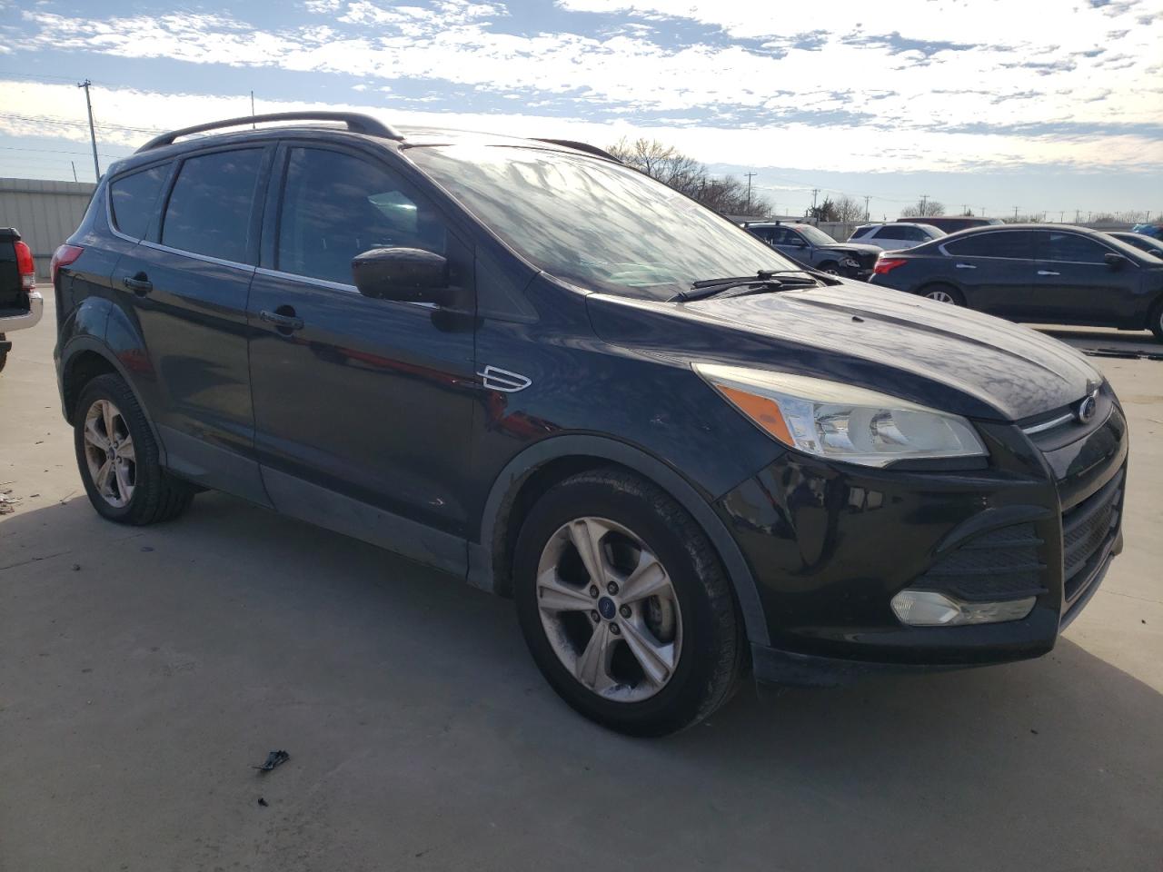 VIN 1FMCU0GX0EUC67610 2014 FORD ESCAPE no.4