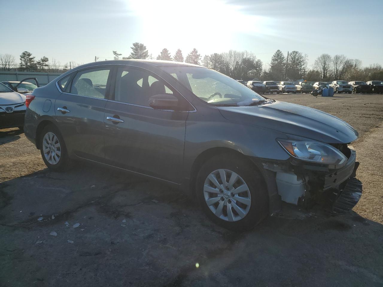 2017 Nissan Sentra - Image 4