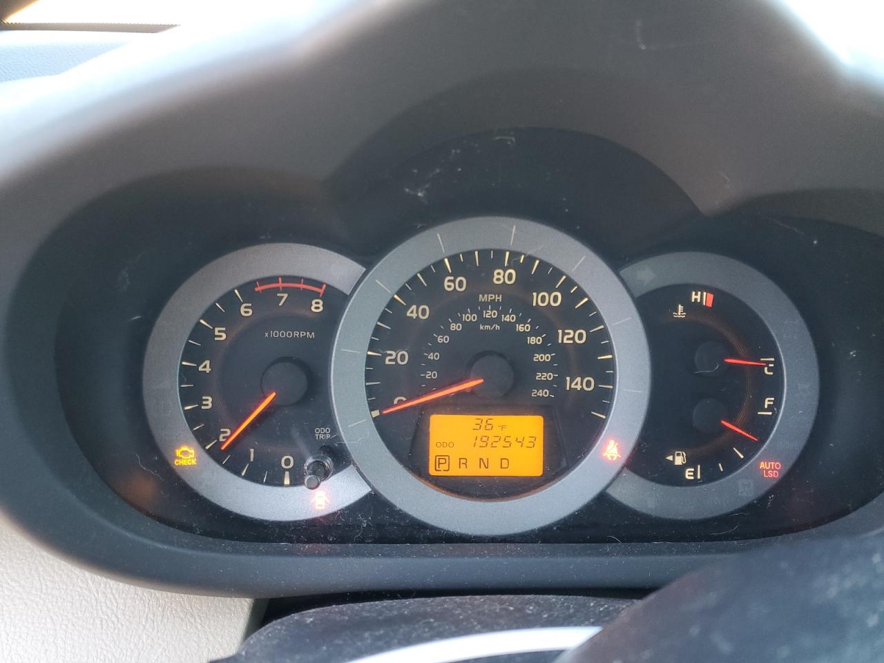 2012 Toyota RAV 4 - Image 9