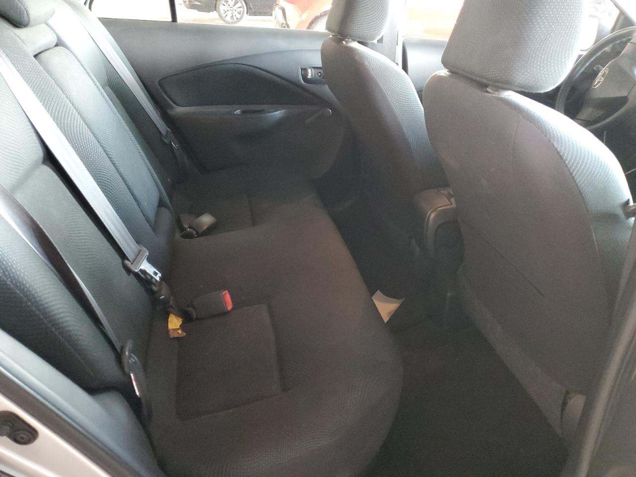 2009 Toyota Yaris - Image 10