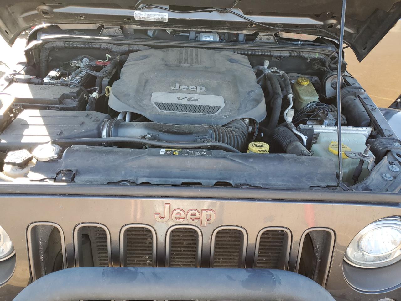 2017 Jeep Wrangler - Image 12