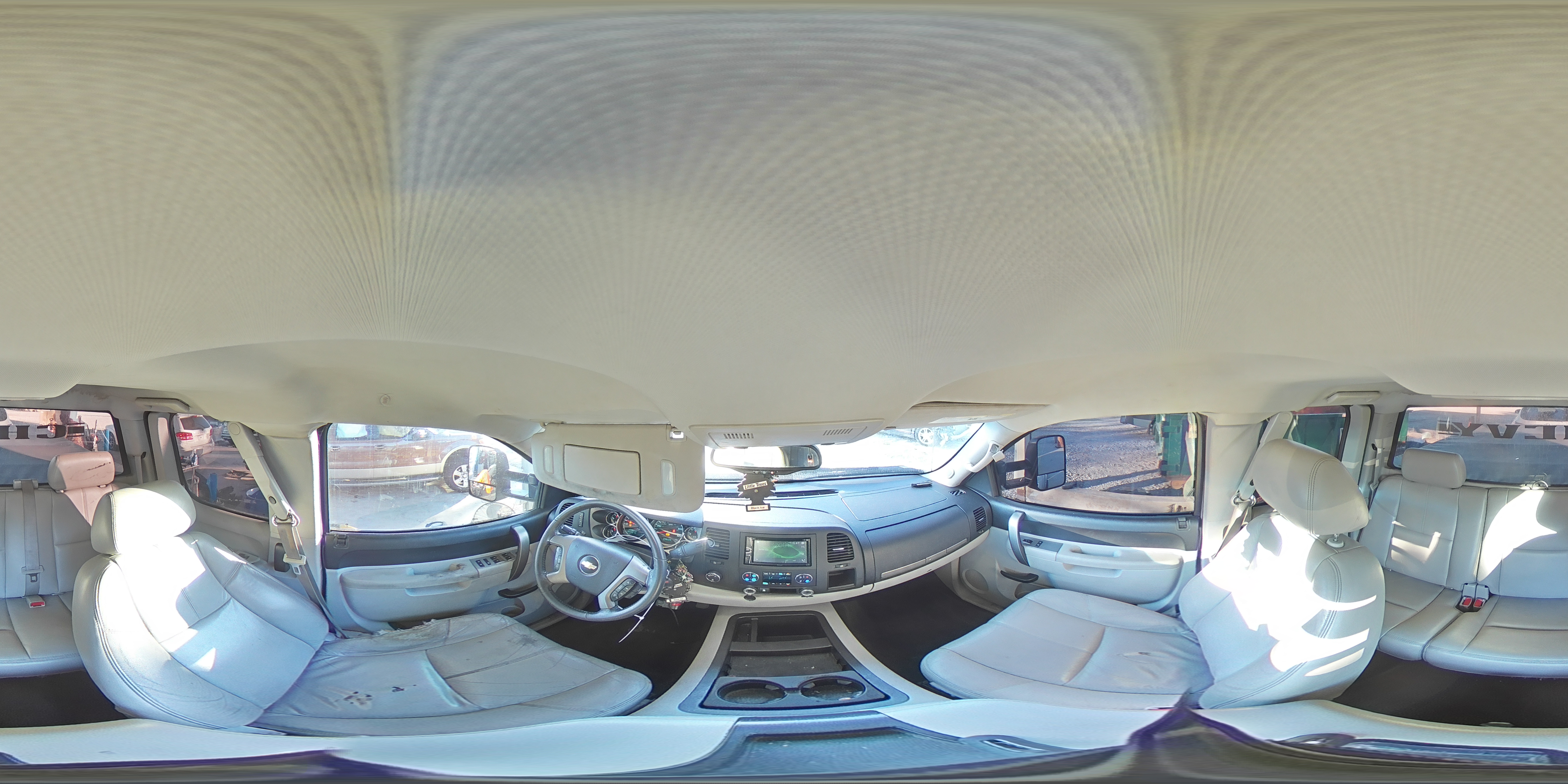 2011 Chevrolet Silverado - Image 12