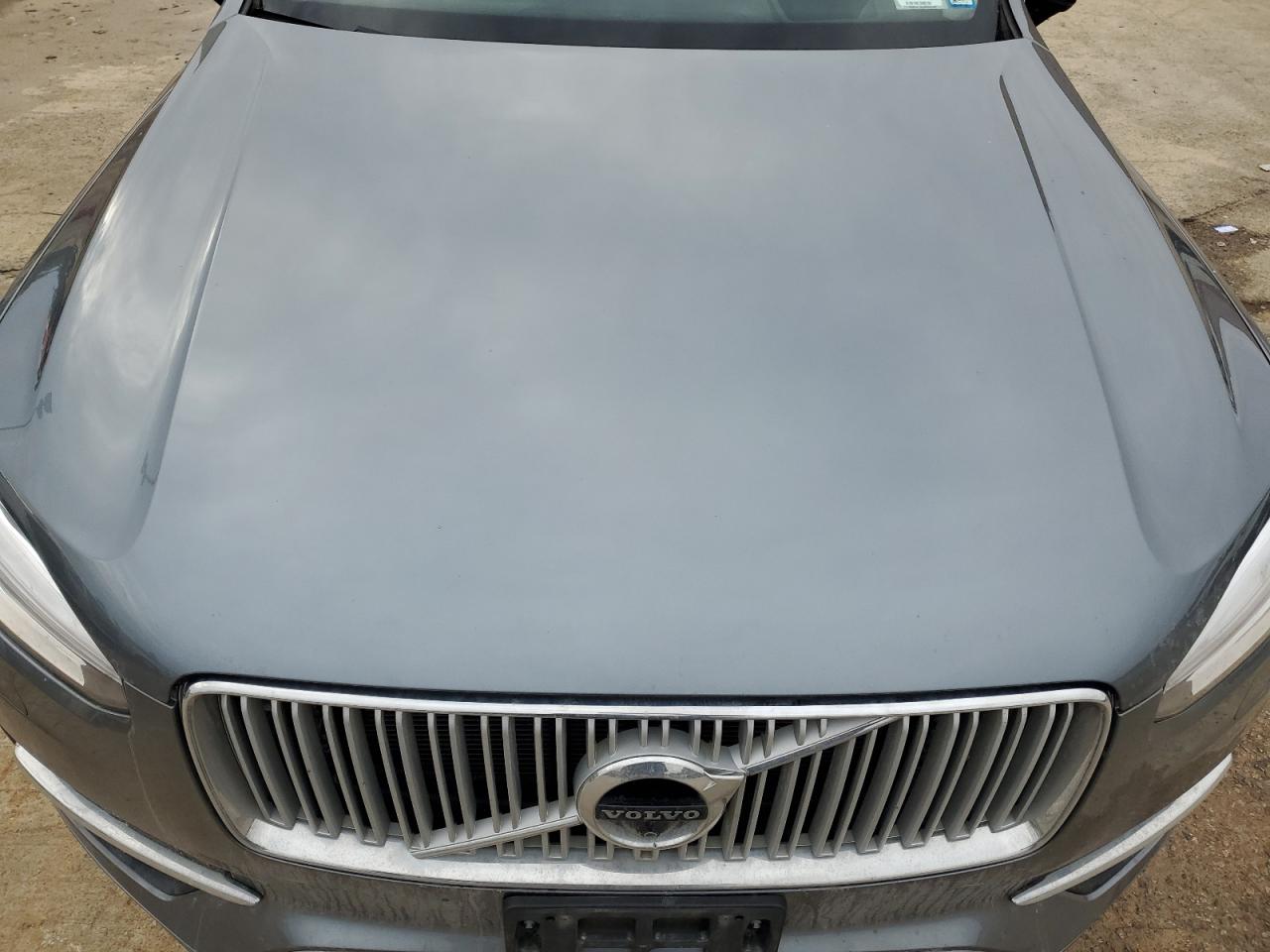 2019 Volvo XC90 - Image 11