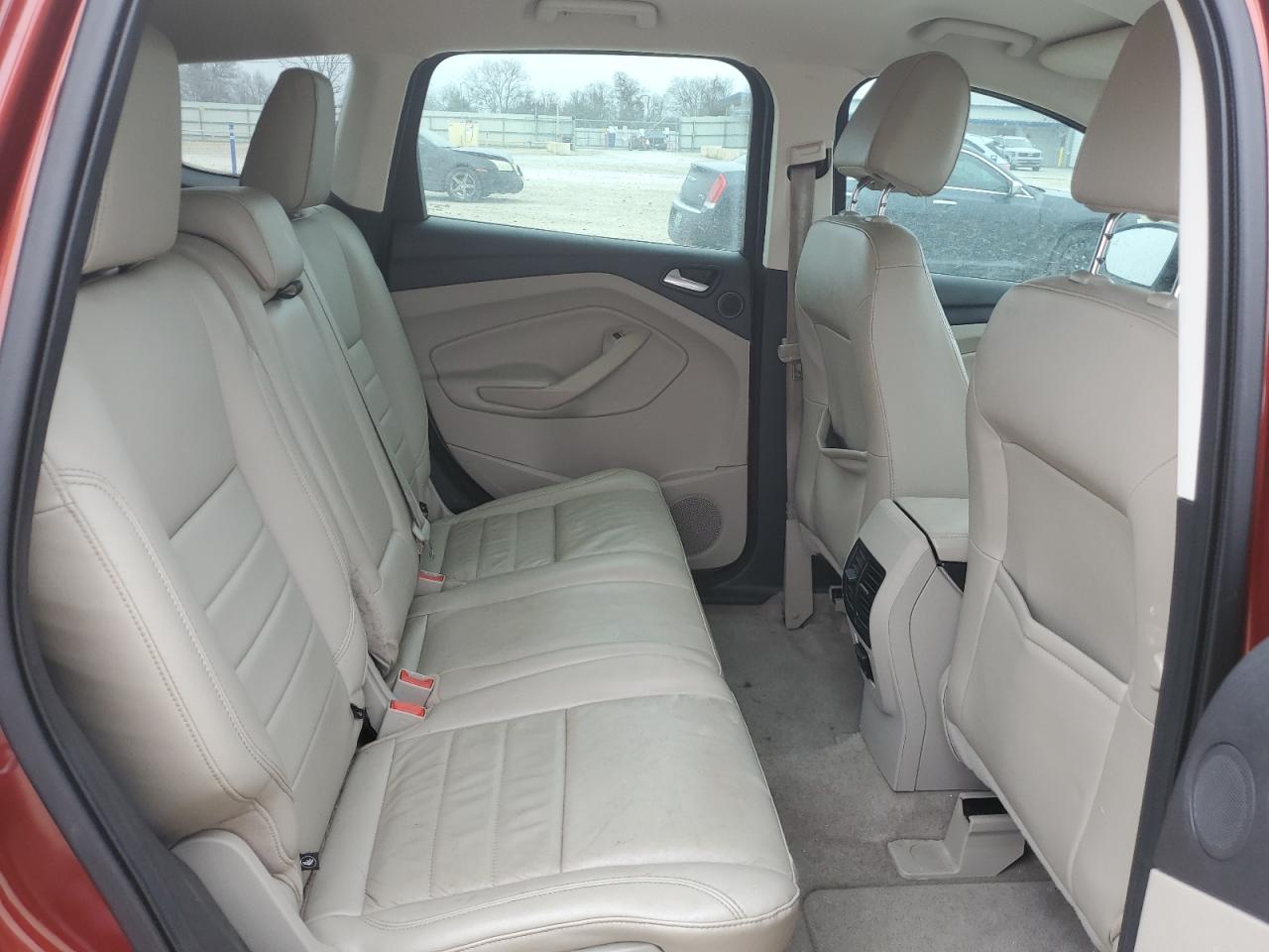 2014 Ford Escape - Image 11