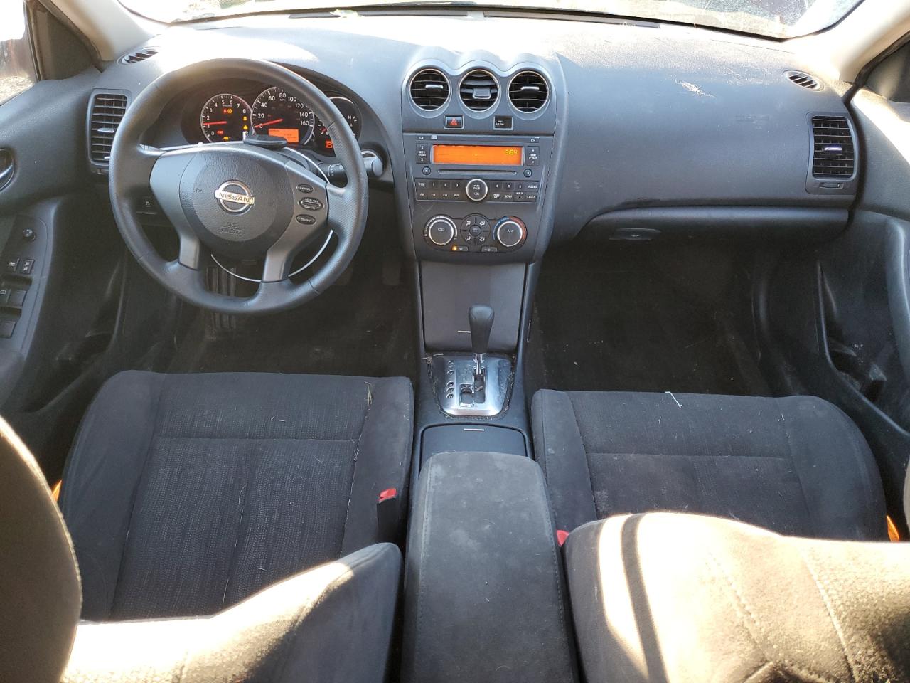 2012 Nissan Altima - Image 8