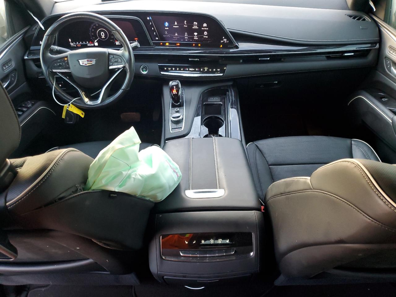 2021 Cadillac Escalade - Image 8