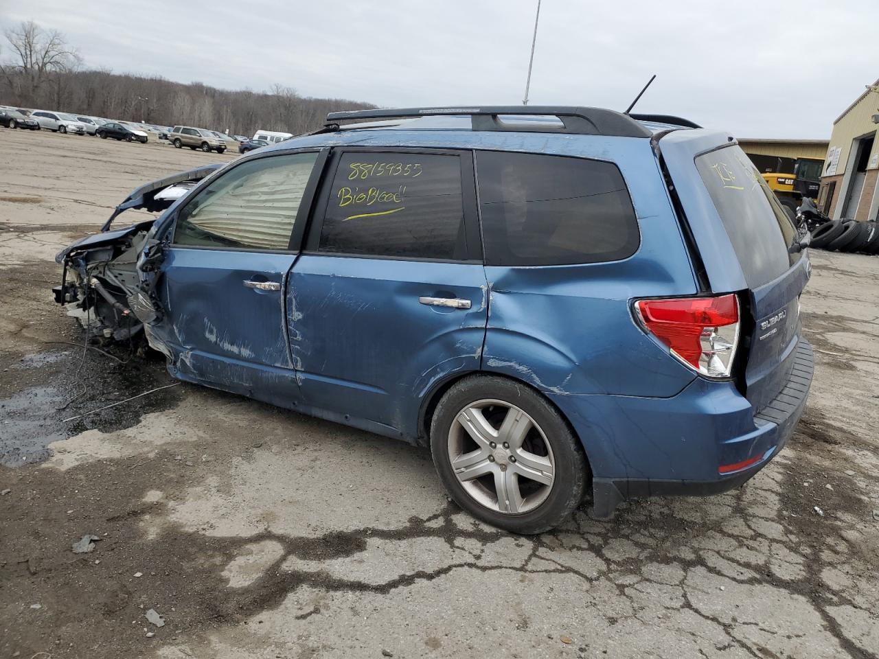 2010 Subaru Forester - Image 2