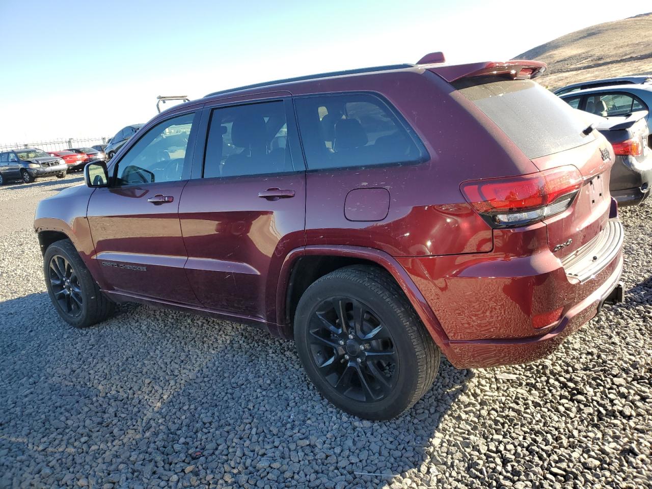 2020 Jeep Grand Cherokee - Image 2