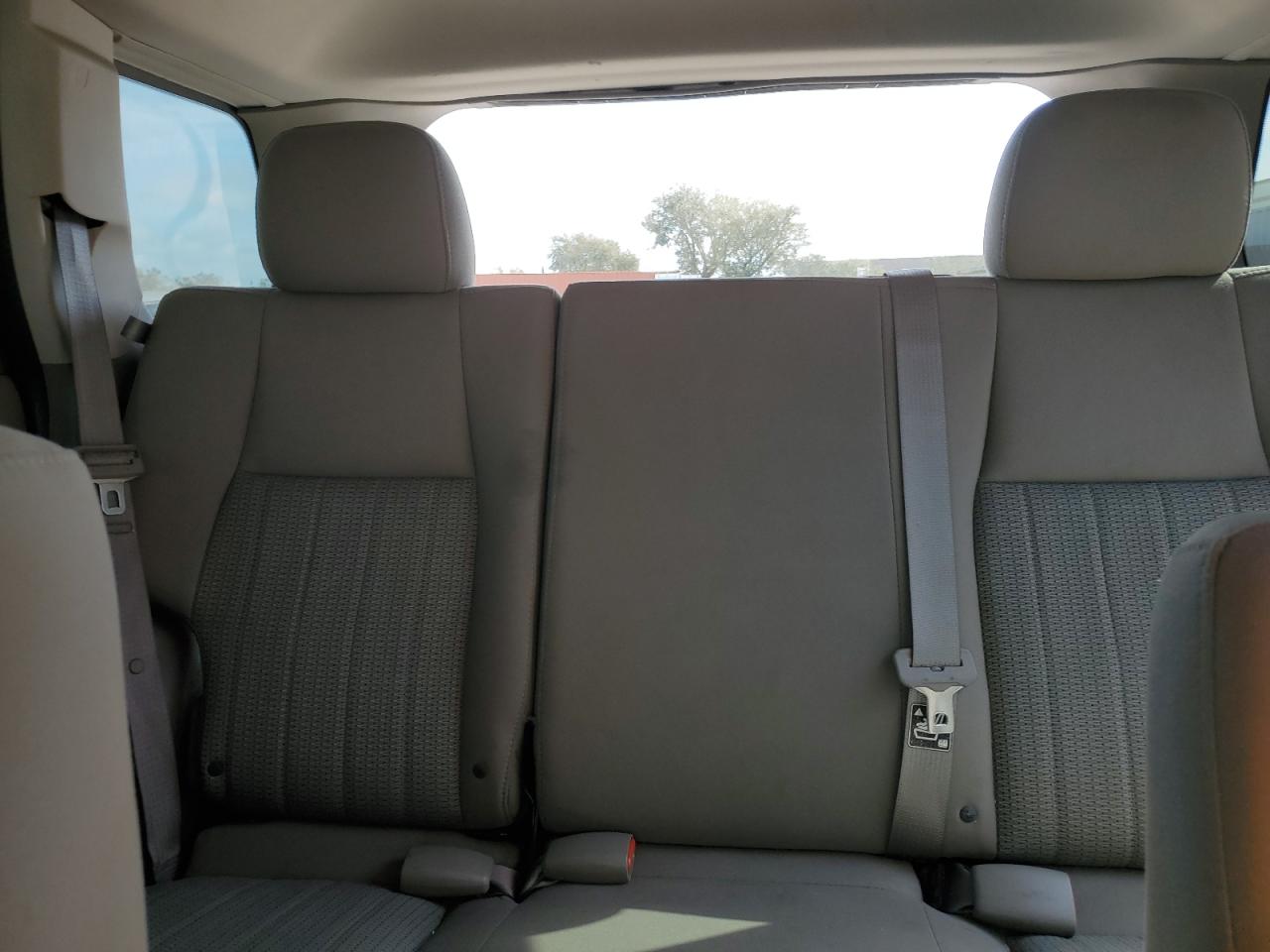 2007 Jeep Grand Cherokee - Image 10