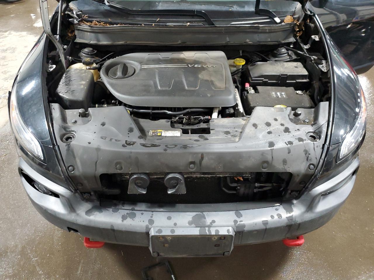 2014 Jeep Cherokee - Image 13