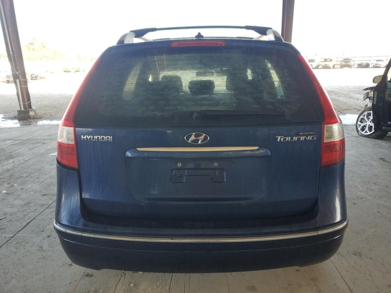 2012 Hyundai Elantra - Image 6