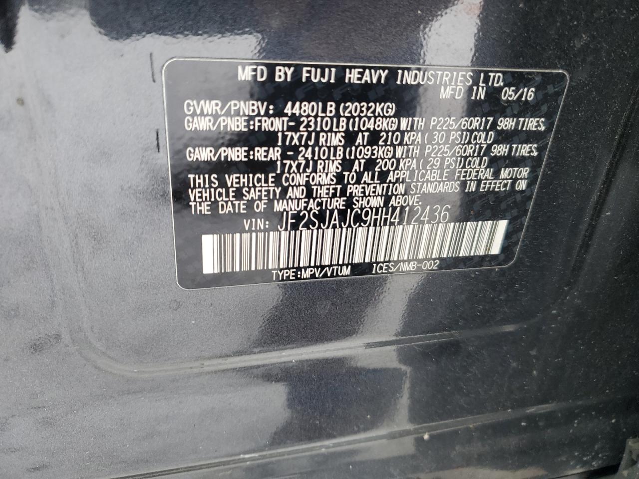 2017 Subaru Forester - Image 12