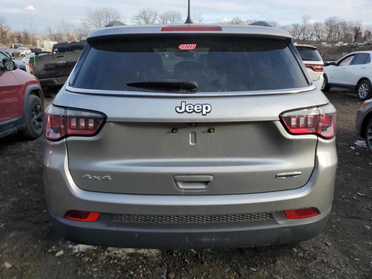 2019 Jeep Compass - Image 6
