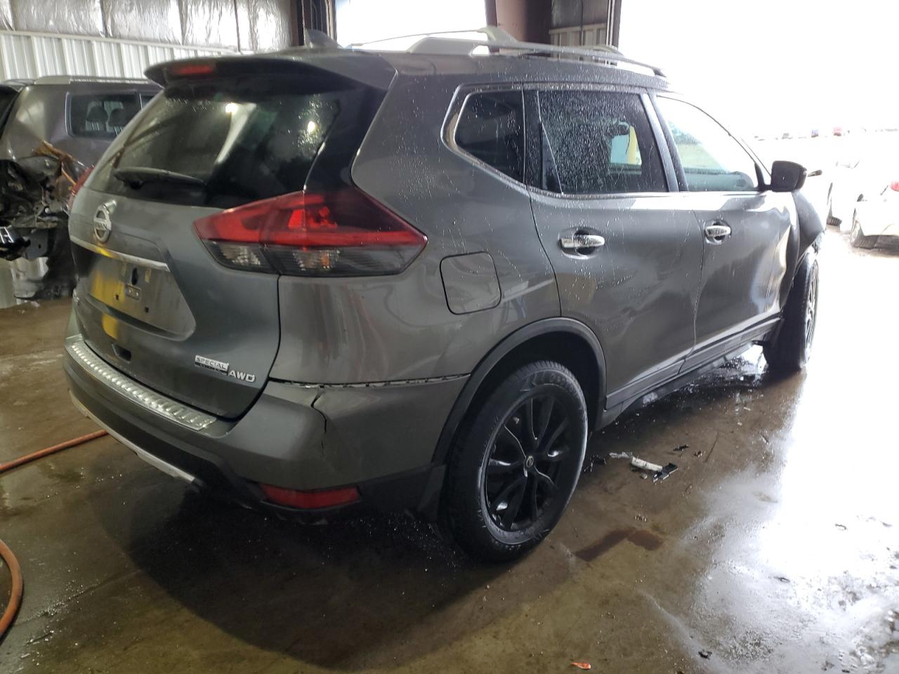 2020 Nissan Rogue - Image 3