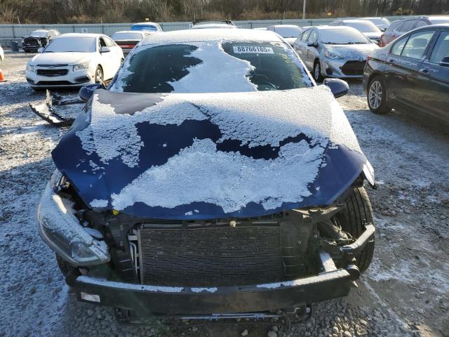  HYUNDAI ELANTRA 2017 Синій