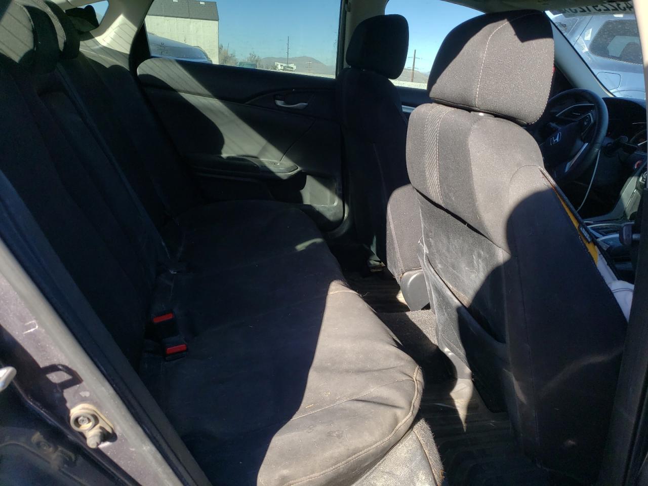 2016 Honda Civic - Image 10