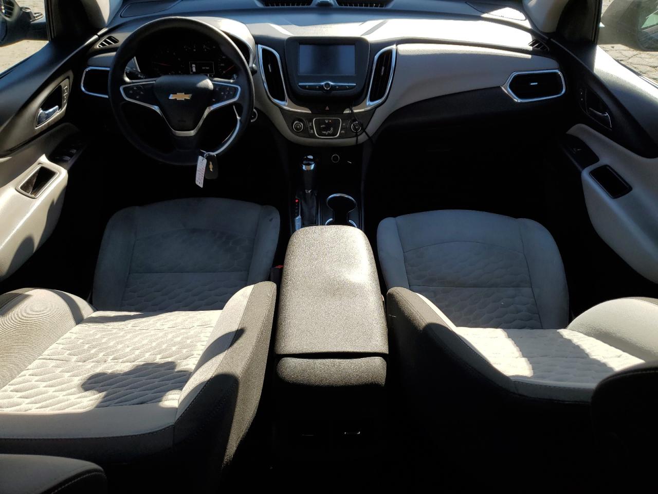 2018 Chevrolet Equinox Ls VIN: 2GNAXHEV2J6281642 Lot: 86693264