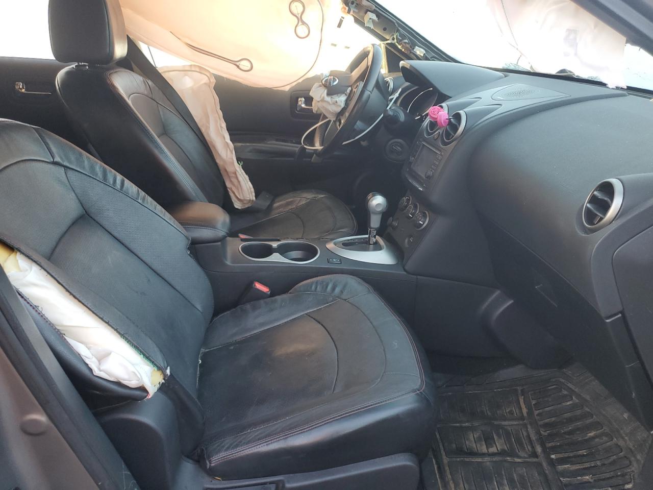 2012 Nissan Rogue - Image 7