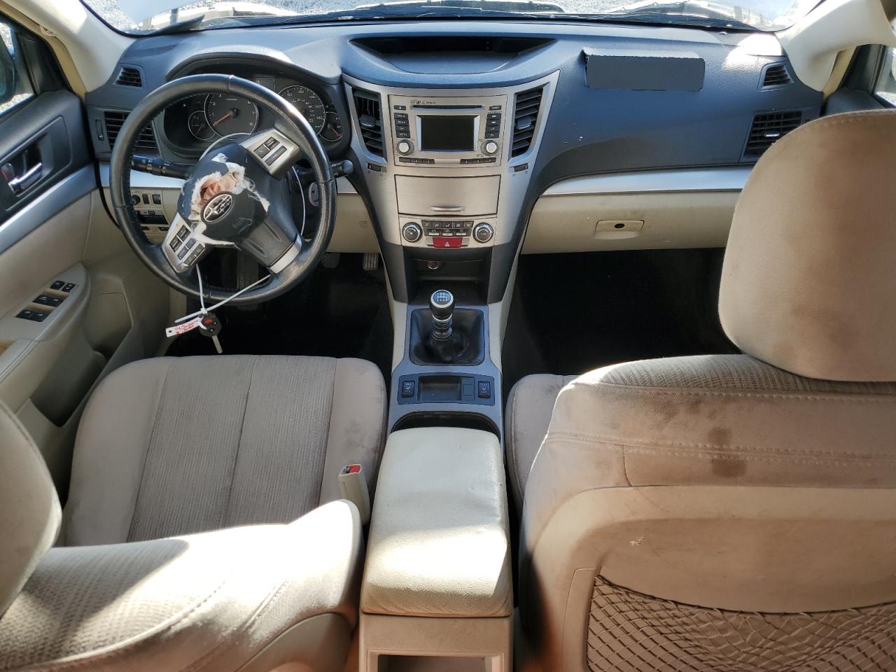 2014 Subaru Outback - Image 8