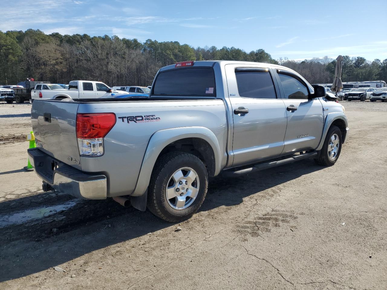 2011 Toyota Tundra - Image 3
