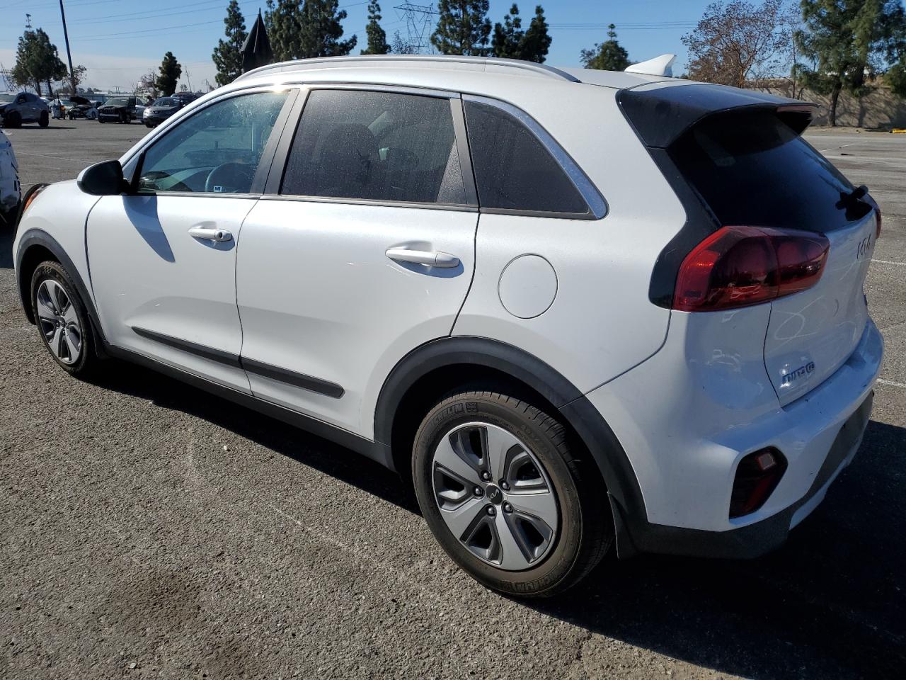 2022 Kia Niro - Image 2