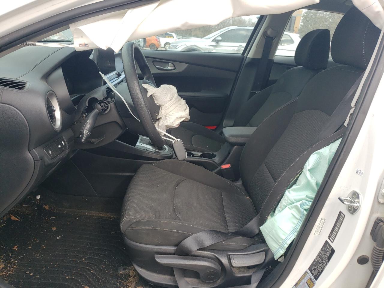 2021 Kia Forte - Image 7