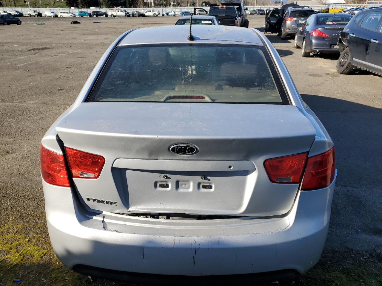2010 Kia Forte - Image 6